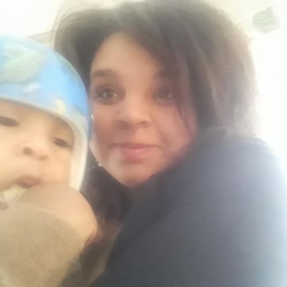 Meet your Posher, Zoe - Picture 1 of 1